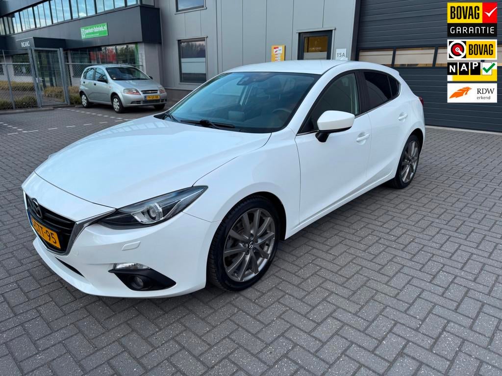 Mazda 3 2.0 TS+, Auto's, Mazda, Bedrijf, Te koop, ABS, Airbags, Airconditioning, Bi-Xenon koplampen, Bluetooth, Boordcomputer