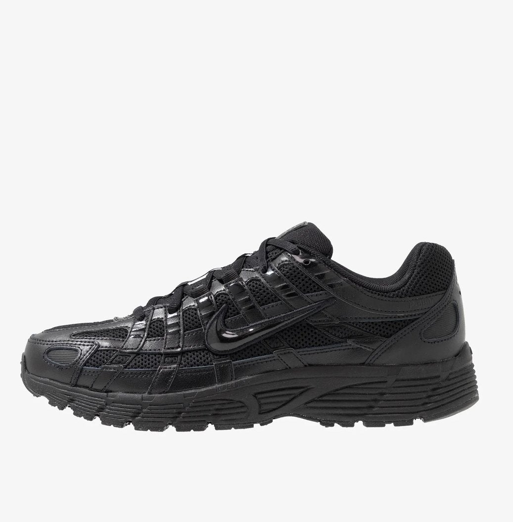 Nike P-6000 ‘Triple Black’ - maat 43, Product.Safety.ENEA@nike.com, Zwart, Nike, Nieuw