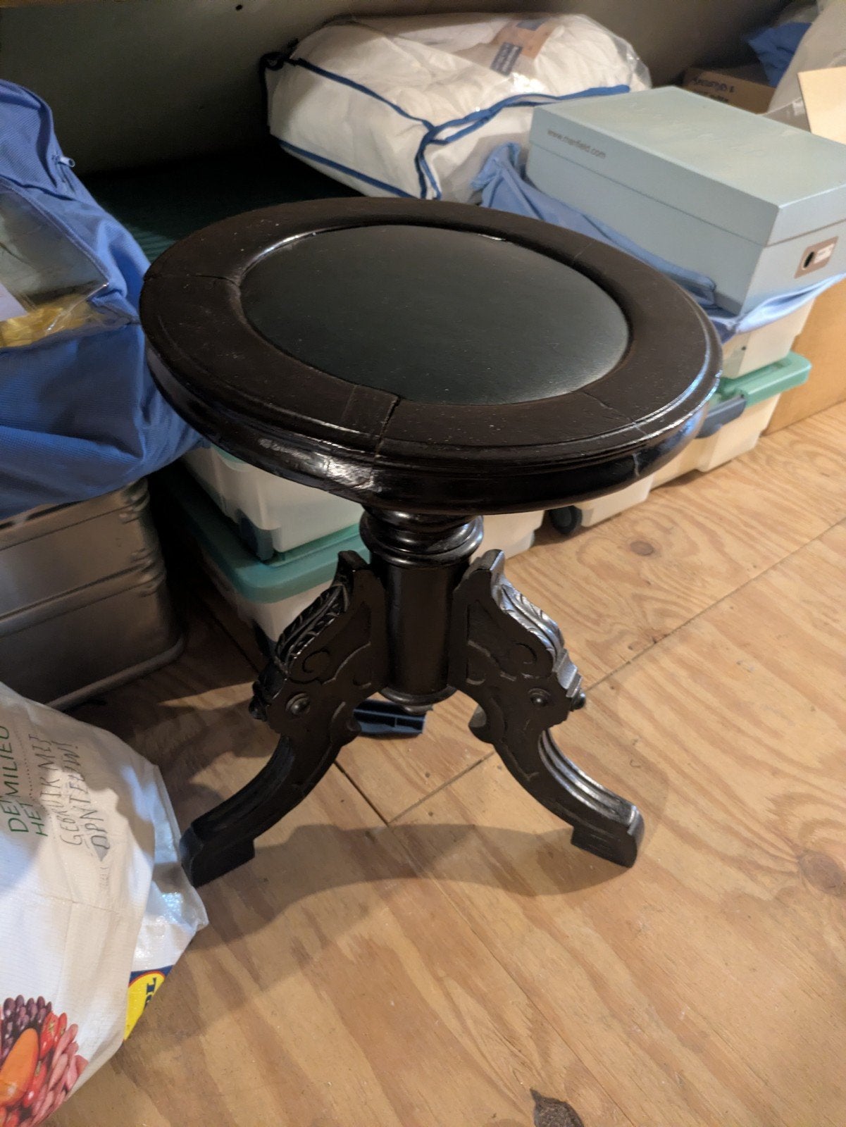 Authentieke houten kruk met (kunst)lederen zitting, Ophalen
