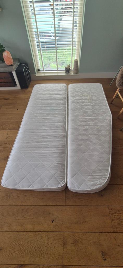 Matras voor caravan Hobby/ fransbed linkerzijde, Ophalen, Gebruikt