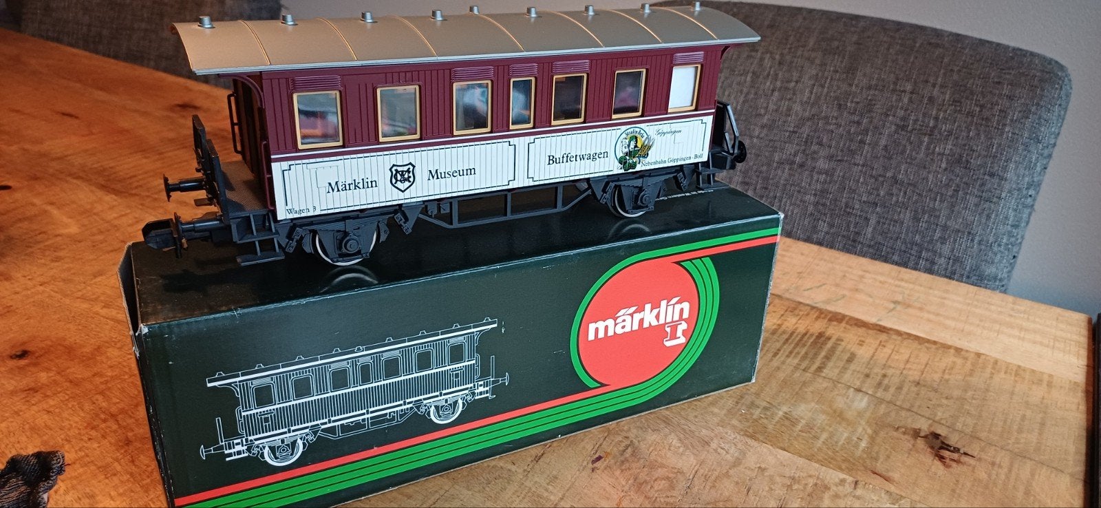 Marklin spoor 1 museum buffetwagen met binnenverlichting, Wisselstroom, Wagon, Ophalen of Verzenden, Zo goed als nieuw
