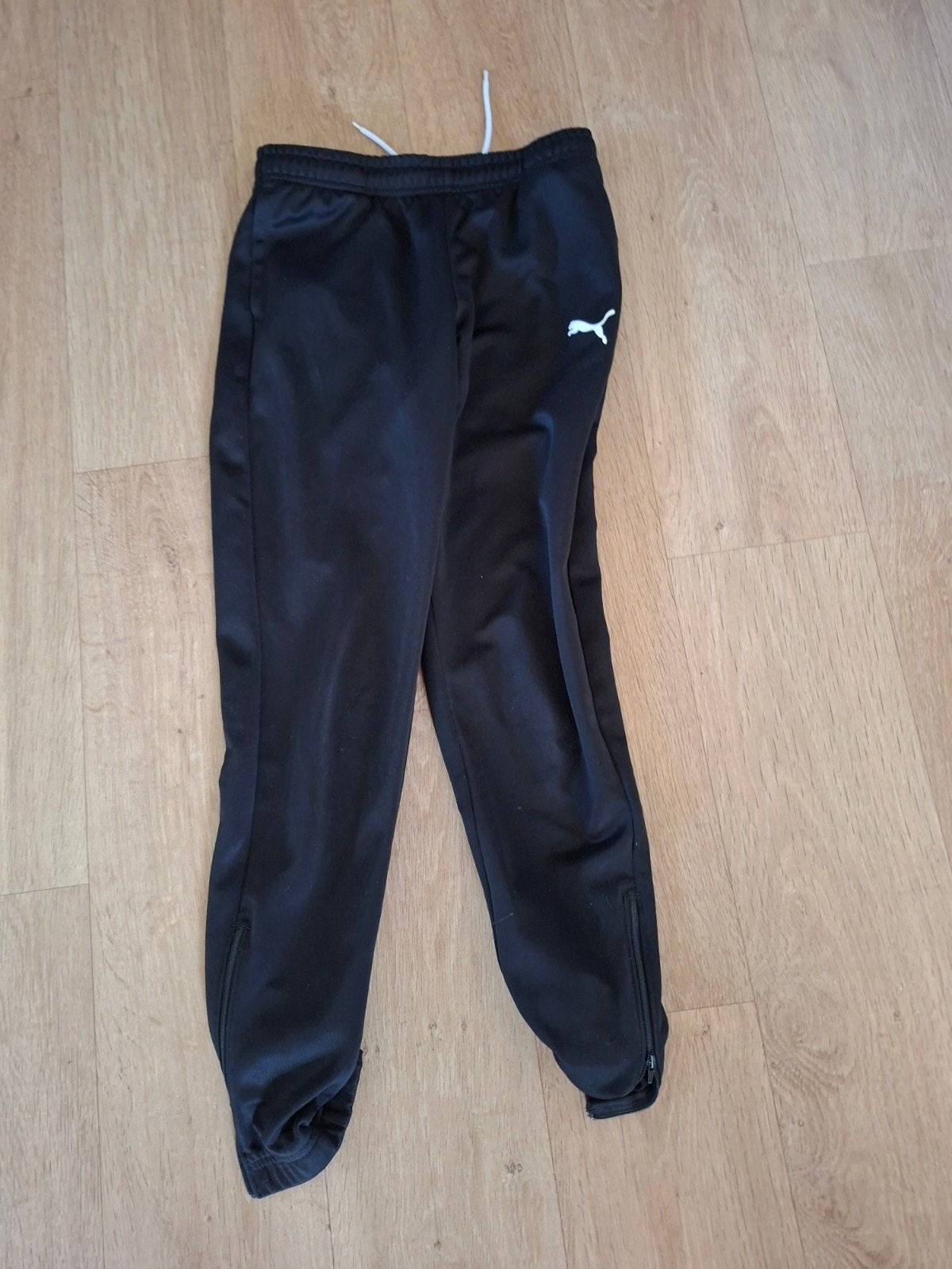 Puma trainingsbroek maat 152, Gebruikt, Jongen of Meisje, Puma, Ophalen
