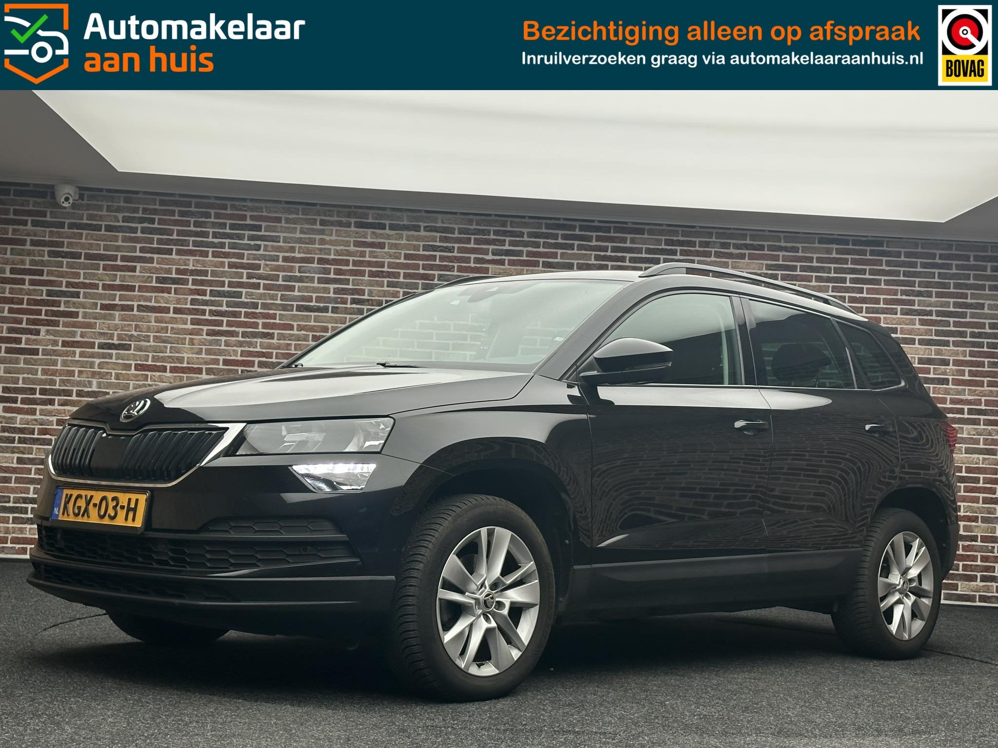 Skoda Karoq 1.5 TSI ACT Business Edition, Auto's, Stof, 4 cilinders, Zwart, Karoq