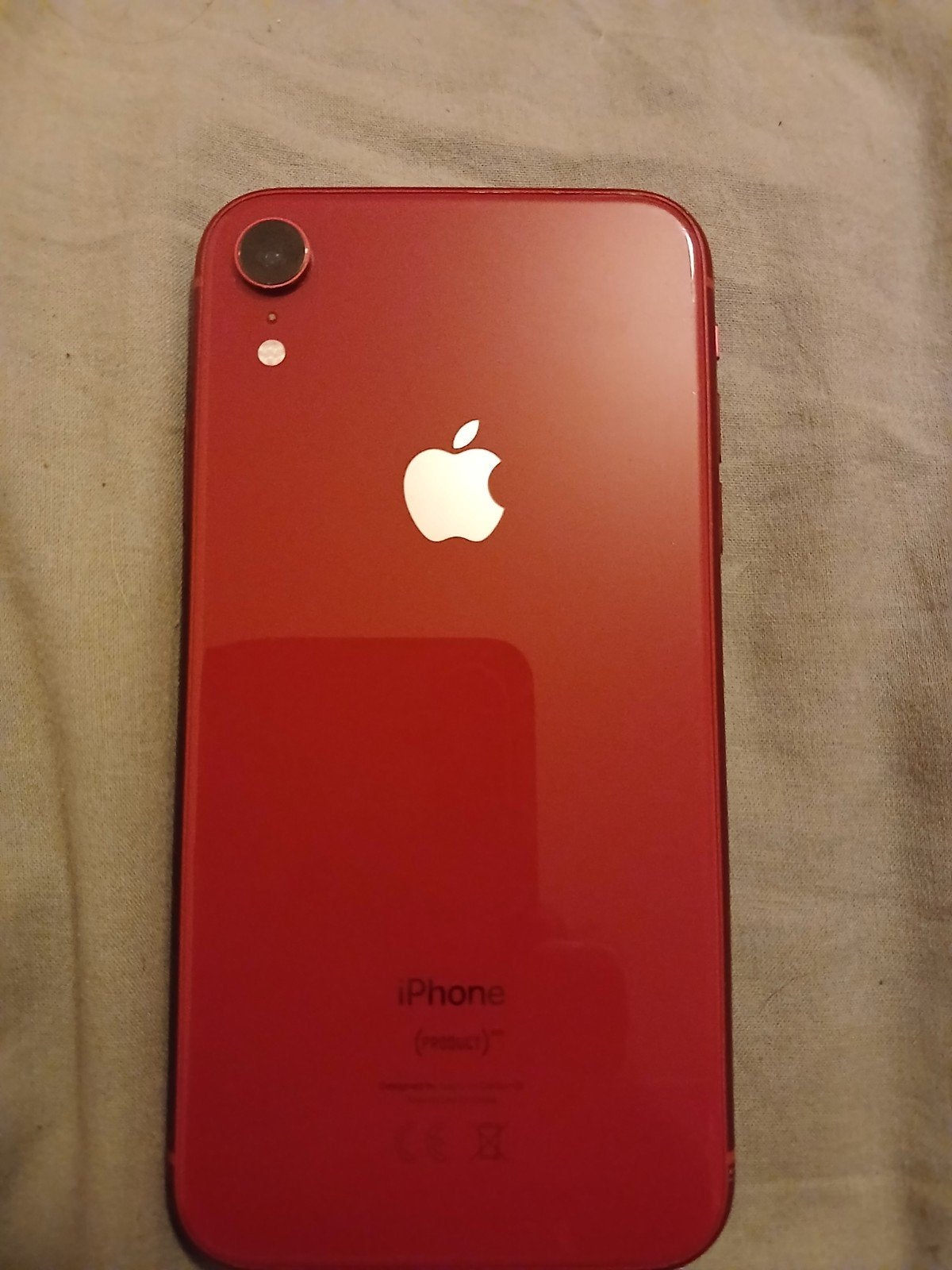 iPhone XR Red 64gb - Icloudlock, Telecommunicatie, IPhone XR, Ophalen of Verzenden, Zo goed als nieuw, 64 GB