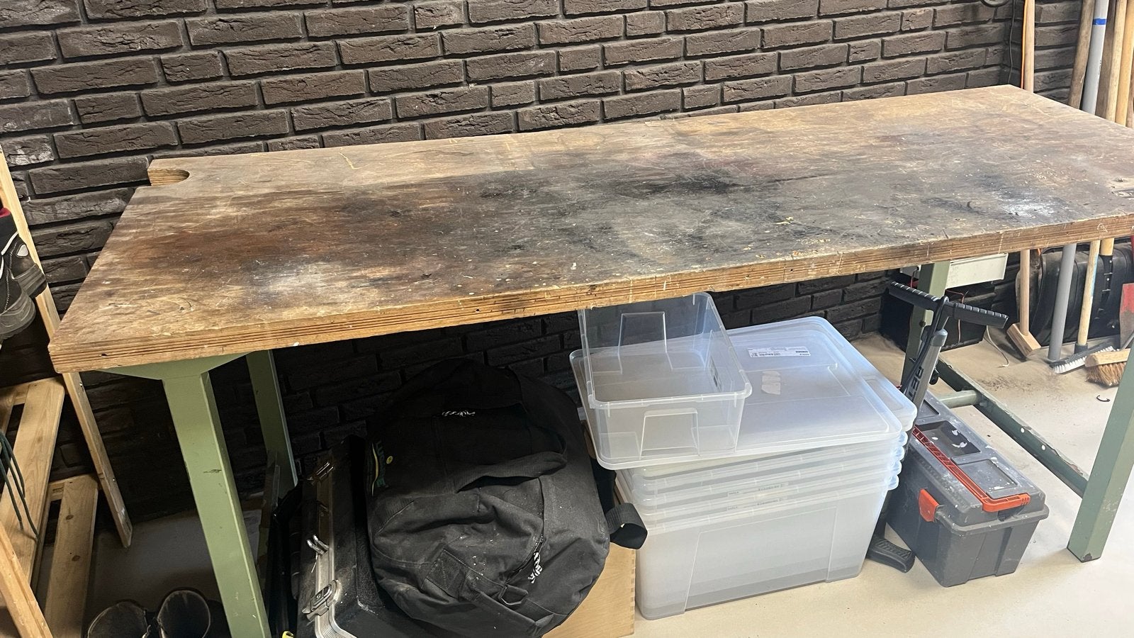 Robuuste werkbank met houten blad, Doe-het-zelf en Verbouw, Werkbanken, Ophalen, Gebruikt, 170 cm of meer
