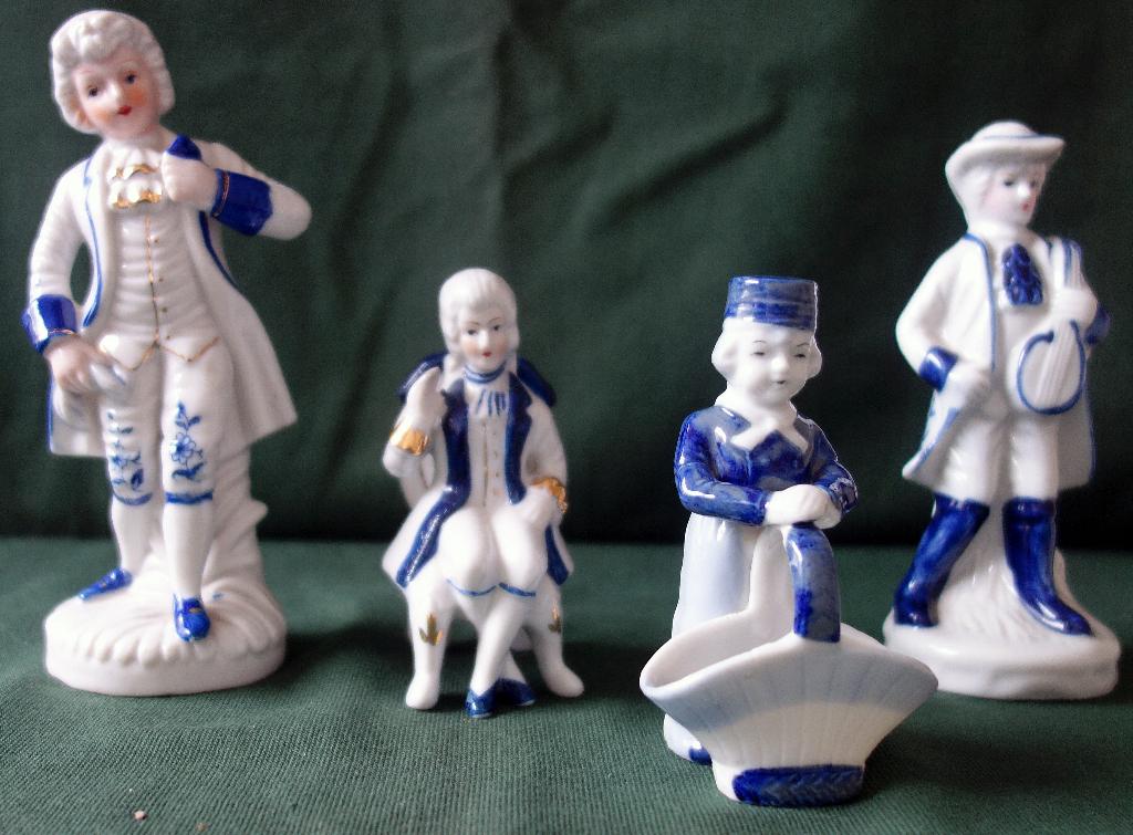 Vintage beeldjes porselein, Ophalen of Verzenden, Zo goed als nieuw, Mens
