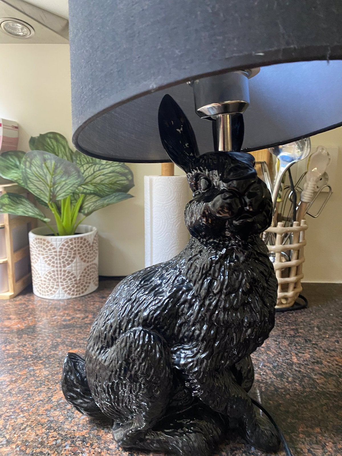 Rabbit lamp, Ophalen, Gebruikt