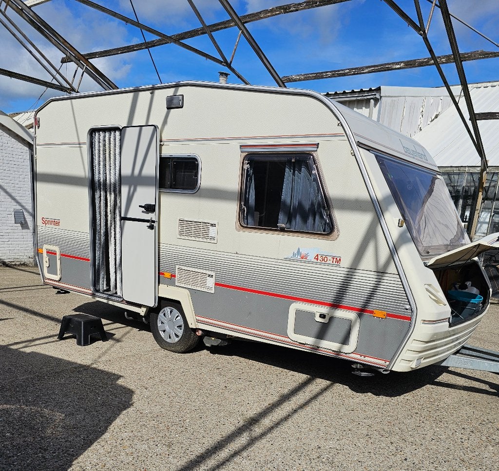 Beyerland 430-TM met mover en stalling, Treinzit, Particulier, 4 tot 5 meter, Tot en met 3