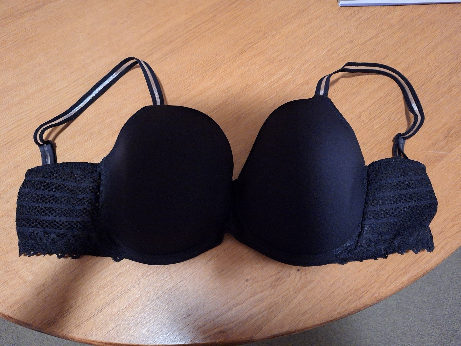 Zo goed als nieuwe PrimaDonna Twist BH, 70F - Zwart, Kleding | Dames, Ondergoed en Lingerie, Prima Donna, Verzenden, Zwart, BH