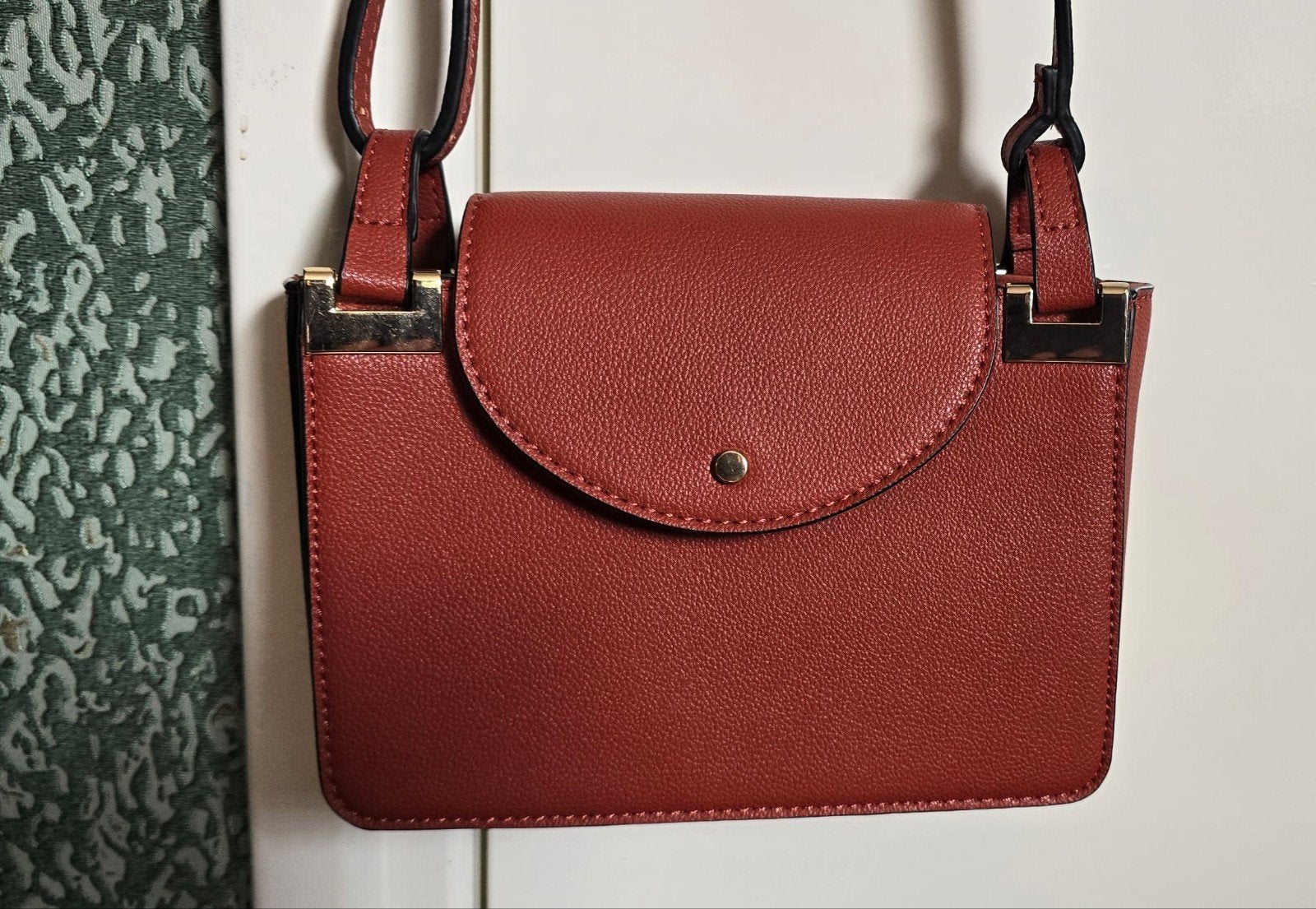 Leuke tas - C&A, Sieraden, Tassen en Uiterlijk, Ophalen of Verzenden, Zo goed als nieuw, Bruin, Schoudertasje