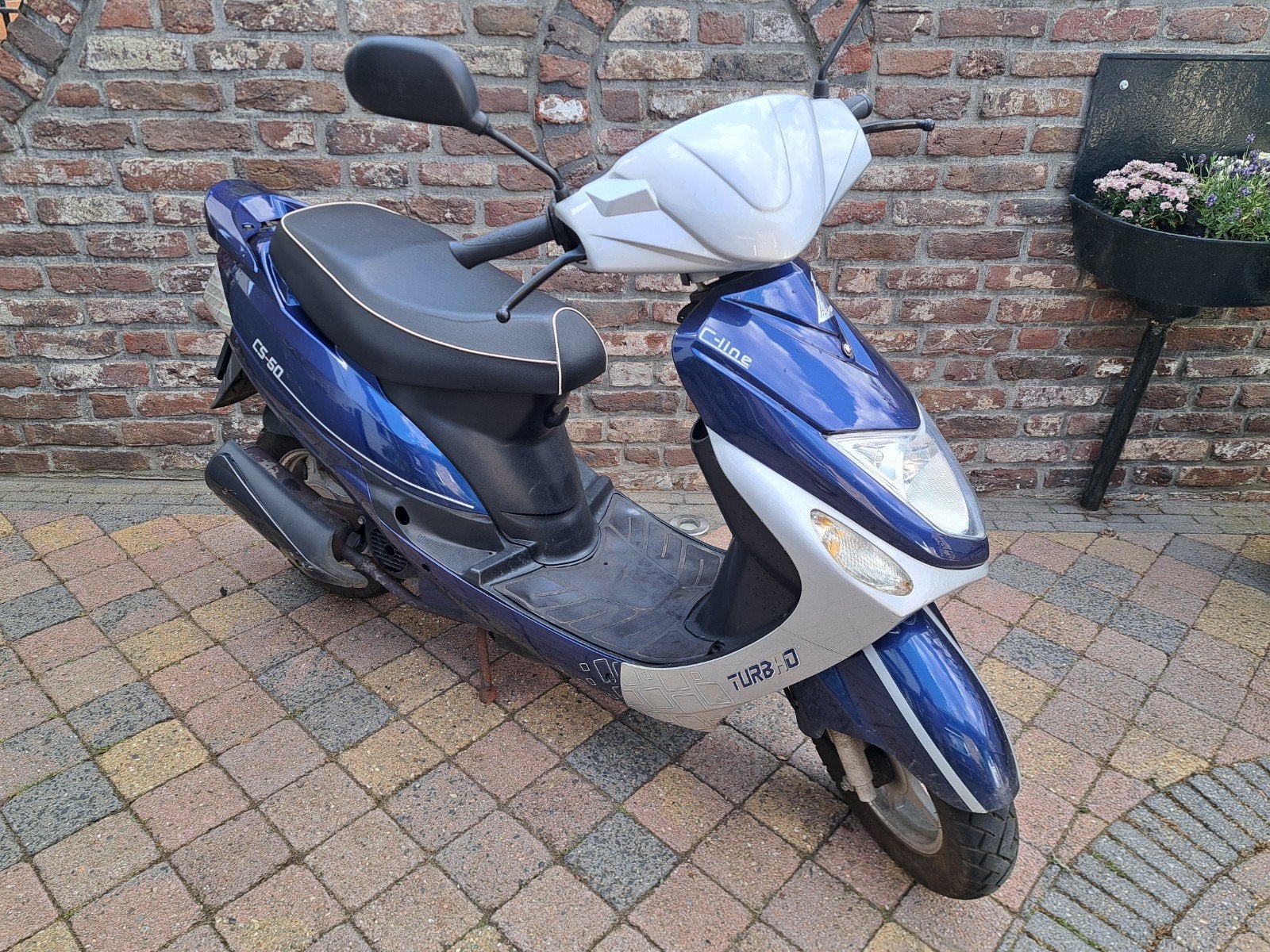 Te koop, Een Turbo CS-50, Fietsen en Brommers, Snorfietsen en Snorscooters, Ophalen, Gebruikt, Benzine, Overige merken