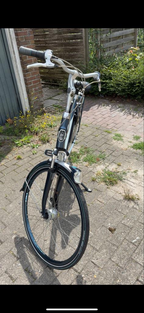 Gazelle damesfiets - Comfortabel en stijlvol, Fietsen en Brommers, Fietsen | Dames | Damesfietsen, Versnellingen, Ophalen of Verzenden