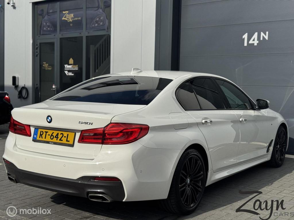BMW 5-serie 540i High Executive | M-Pakket | 19'' | Memory |, Gebruikt, Euro 6, 2000 kg, Bedrijf