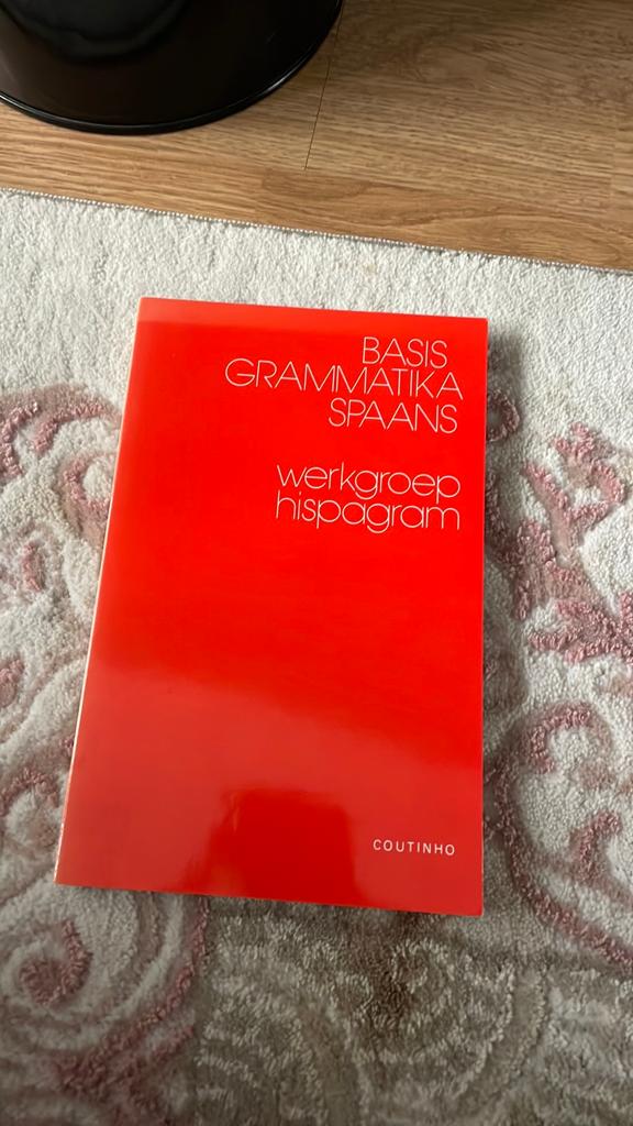 Basisgrammatika Spaans, Ophalen of Verzenden, Zo goed als nieuw