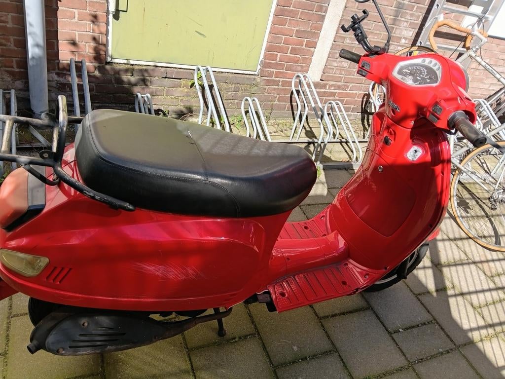 AGM scooter. rijd maar lang stil gestaan, Ophalen, Gebruikt, Overige typen, Overige merken
