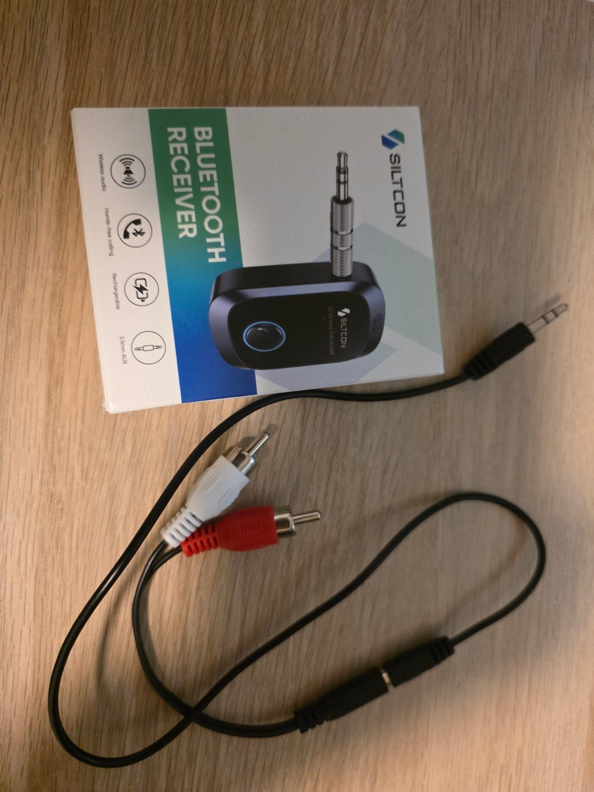 Siltcon Bluetooth Receiver met 3.5mm AUX en RCA kabels, Ophalen of Verzenden, Nieuw, Minder dan 2 meter, Overige kabels