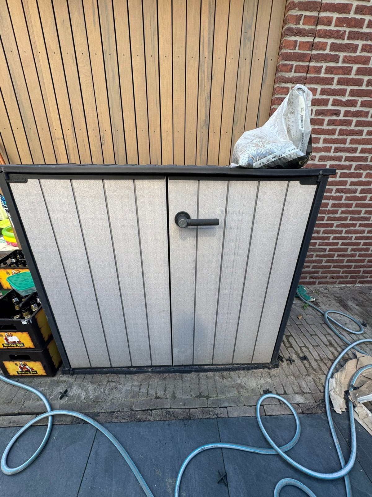 Opbergkast buiten, Tuin en Terras, Ophalen, Zo goed als nieuw, Hout, Overige typen