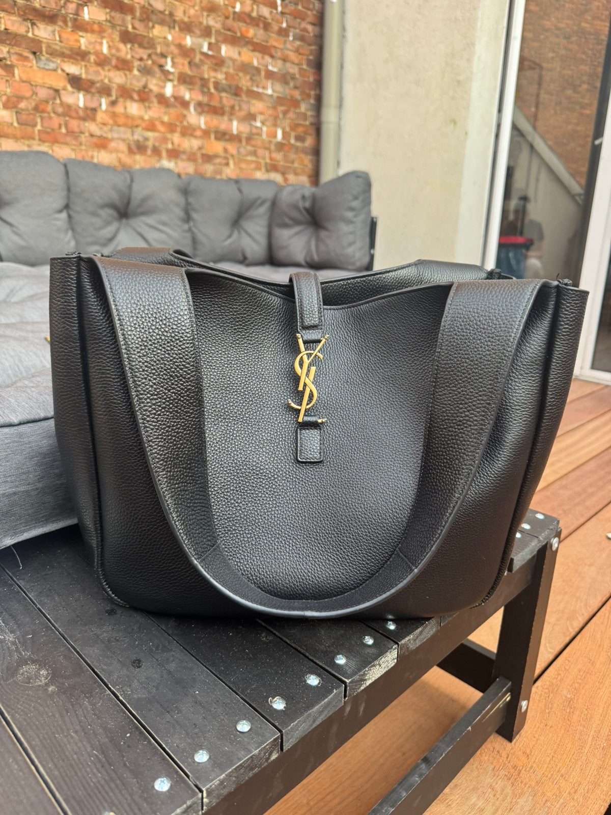 Saint Laurent BEA large tote bag, Verzenden, Zo goed als nieuw, Zwart, Handtas