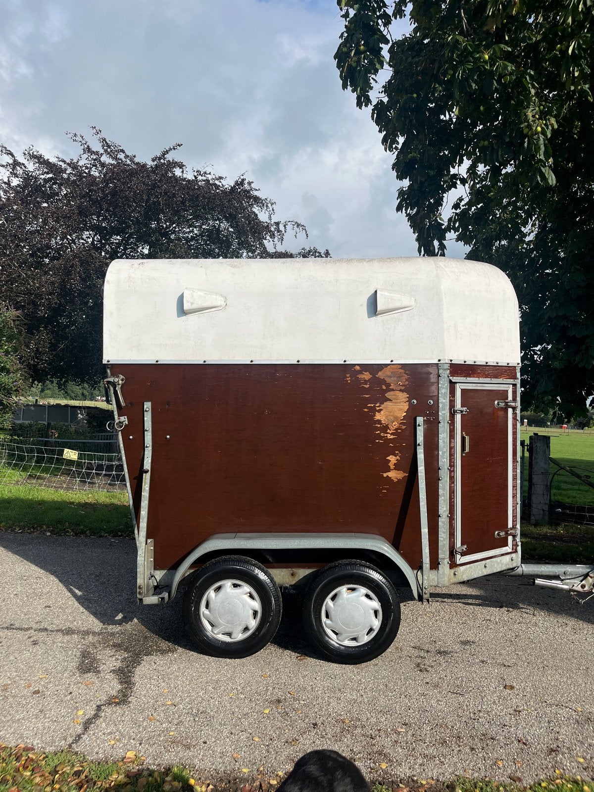 1,5 paards trailer., Ophalen, Gebruikt, Hout, 1½-paards trailer