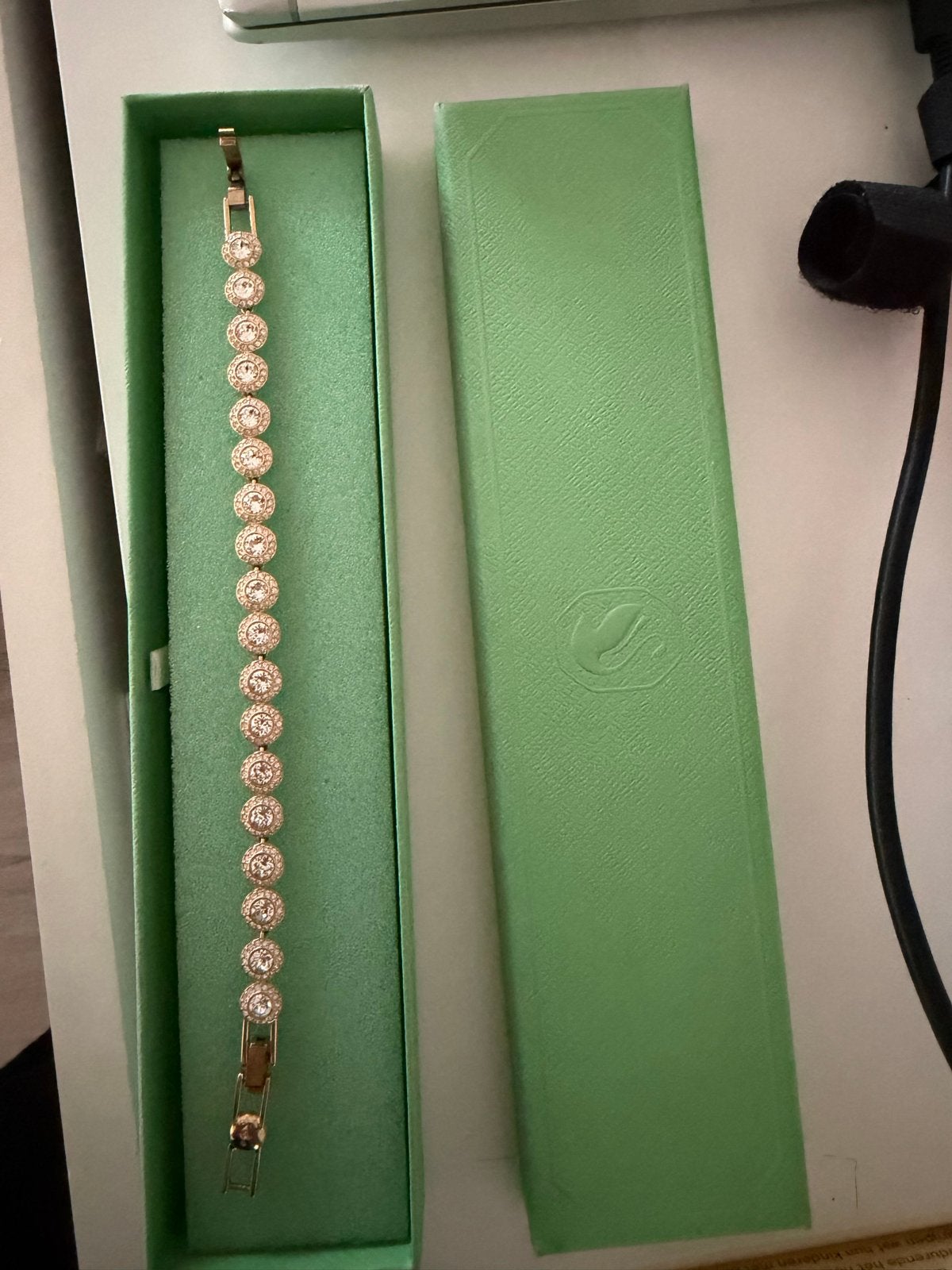 Swarovski armband met kristallen - Zo goed als nieuw, Met kristal, Overige materialen, Ophalen of Verzenden, Zo goed als nieuw