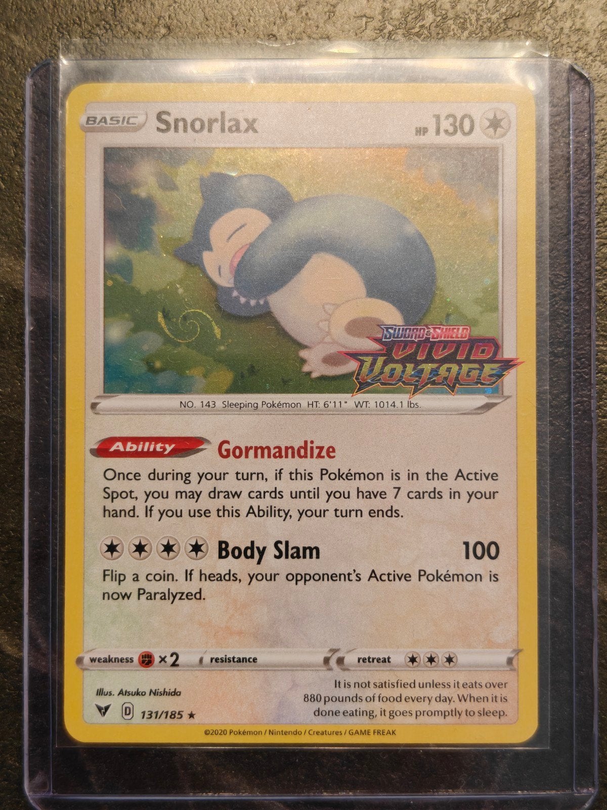 Snorlax Swirl Pokémon Kaart - Vivid Voltage 131/185, Ophalen of Verzenden, Zo goed als nieuw, Losse kaart, Foil