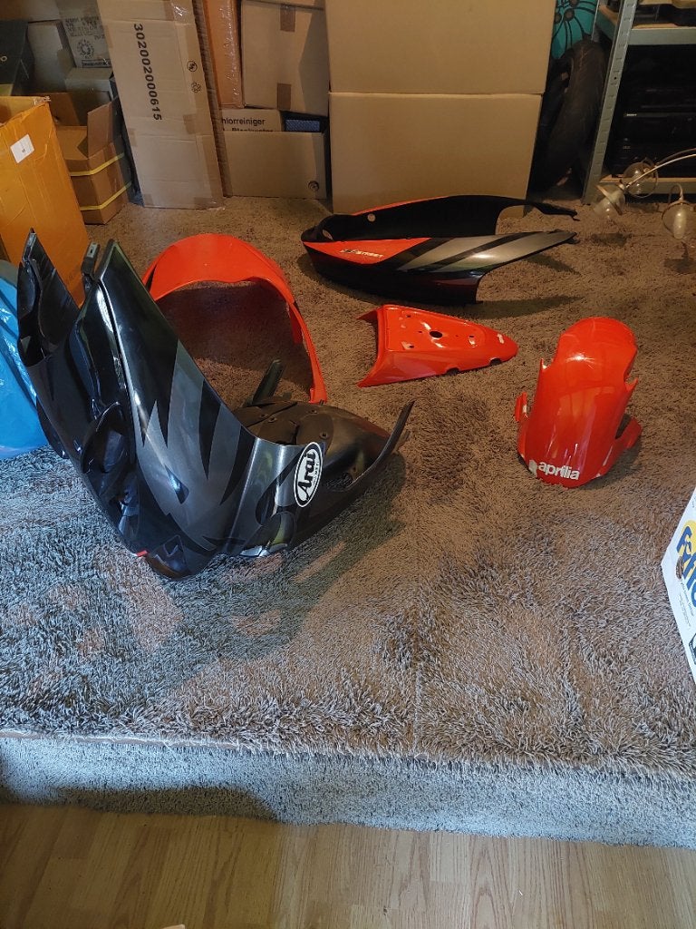 Aprilia sr50 street setje, Fietsen en Brommers, Brommeronderdelen | Scooters, Ophalen of Verzenden, Gebruikt, Kap, Aprilia