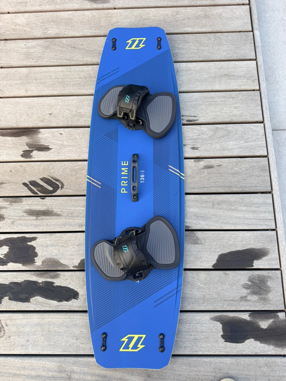 North Prime 136 / 40 freeride kite board incl flex bindingen, Ophalen, Gebruikt, Twintip, Kiteboard