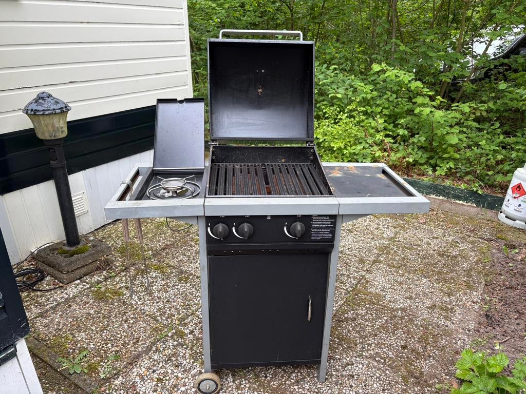 Gas bbq met 1 pits gasfornuis, Ophalen of Verzenden, Gebruikt, Gas, Vrijstaand