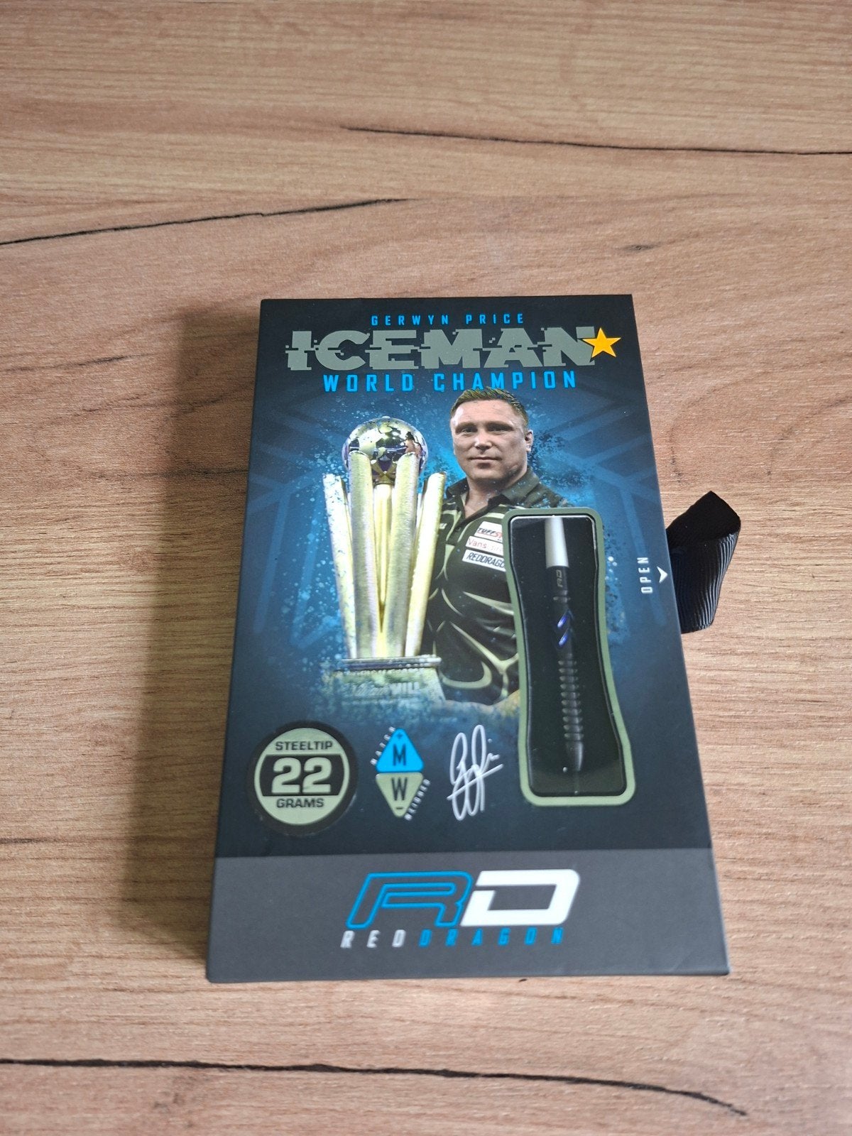 Gerwyn Price Blue Ice darts, Sport en Fitness, Darts, Ophalen of Verzenden, Zo goed als nieuw, Pijlen