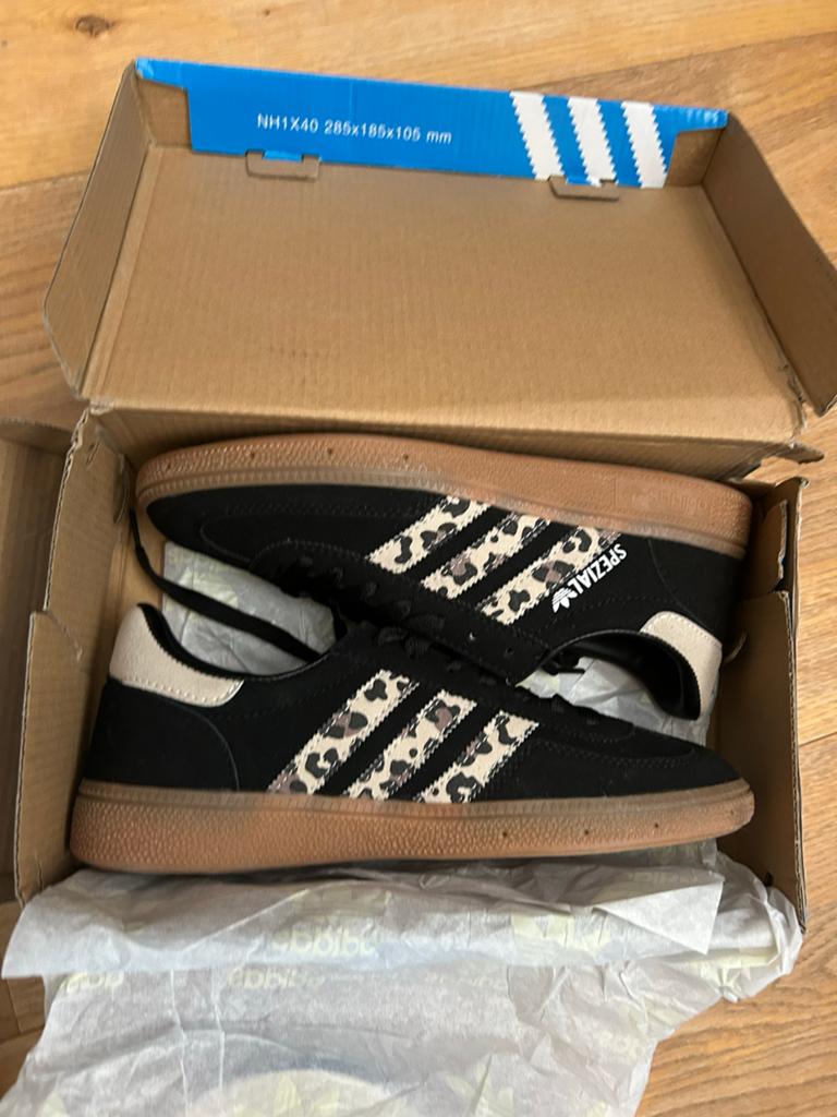 Adidas schoenen, maat 39, Kleding | Dames, Ophalen of Verzenden, Zo goed als nieuw, Sneakers of Gympen