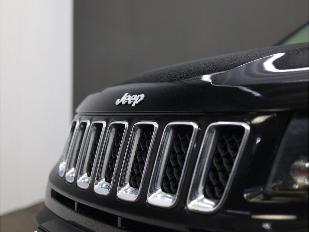Jeep Compass 2.0 North Business Edition | Navigatie | Camera, Auto's, Jeep, 1998 cc, Gebruikt, Zwart, Handgeschakeld