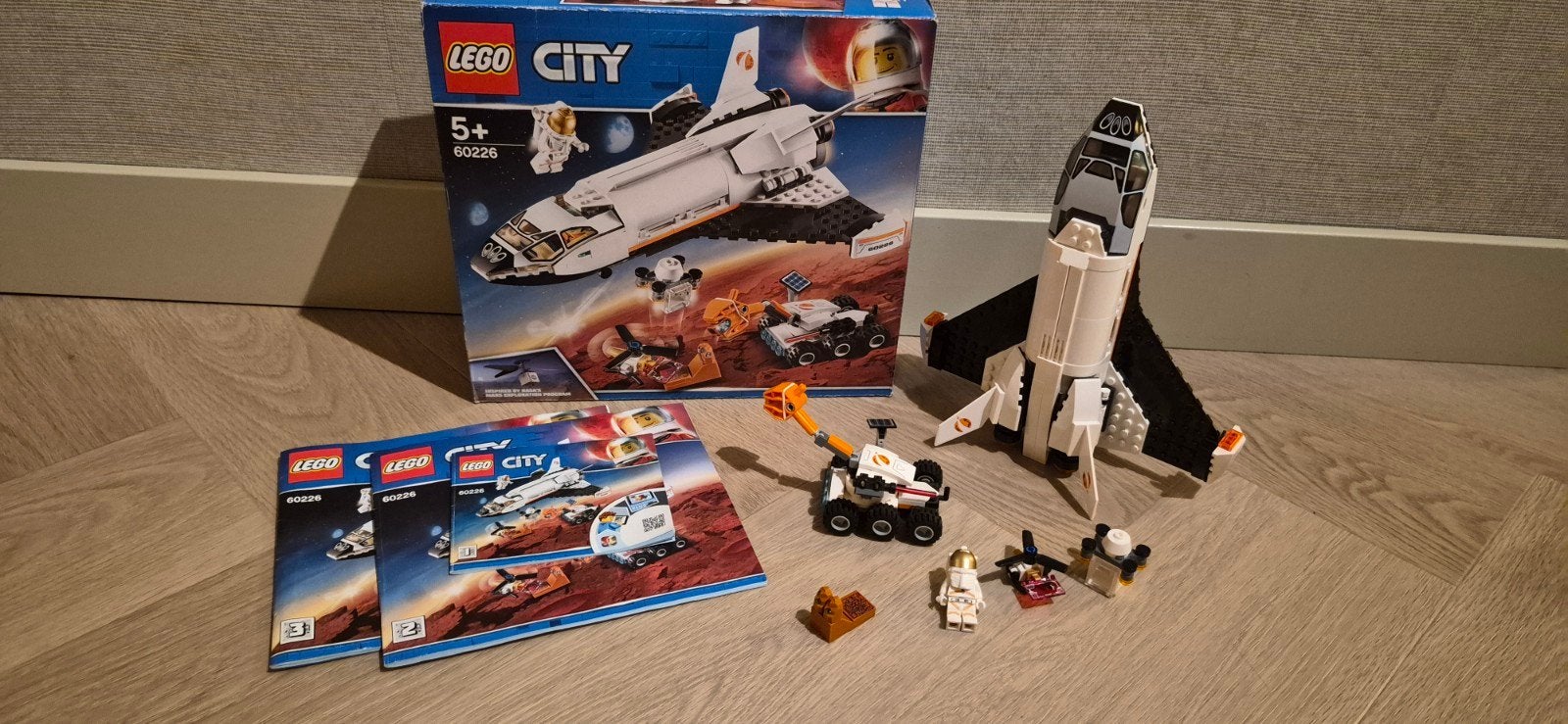 LEGO City 60226 Mars Onderzoeks Shuttle, Lego, Ophalen of Verzenden, City, Gebruikt