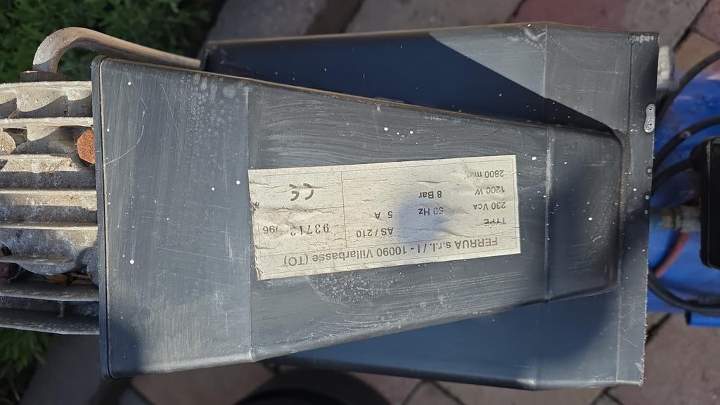 Airpress  tacker plus compressor Kinzo plus slang, Ophalen, Gebruikt