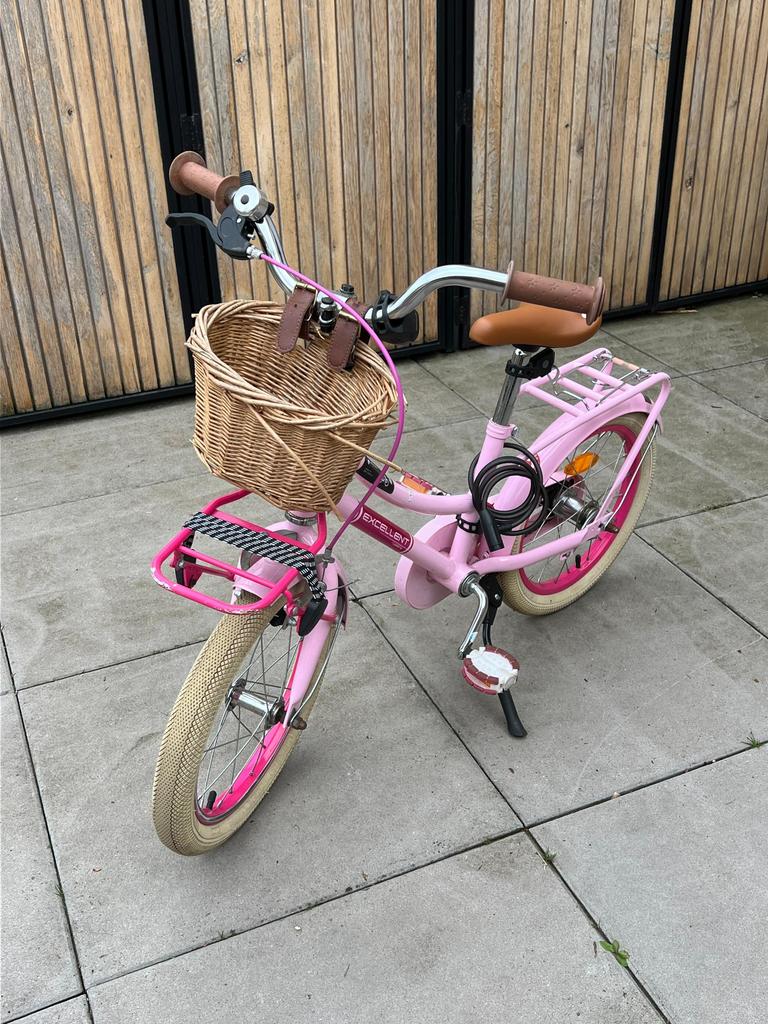 Meisjes fiets, Fietsen en Brommers, Fietsen | Kinderfietsjes, Ophalen, Gebruikt, Minder dan 16 inch