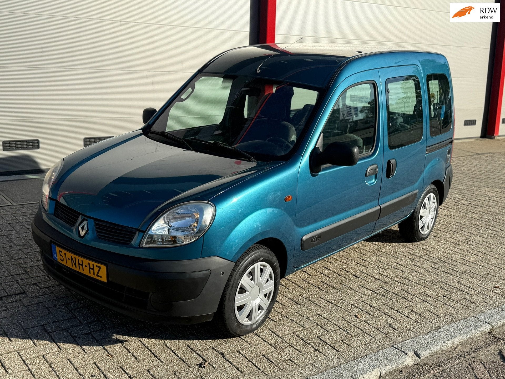 Renault Kangoo 1.6-16V Privilège | Invalide + lift | Automa, Auto's, Gebruikt, 1095 kg, Blauw, 49 €/maand