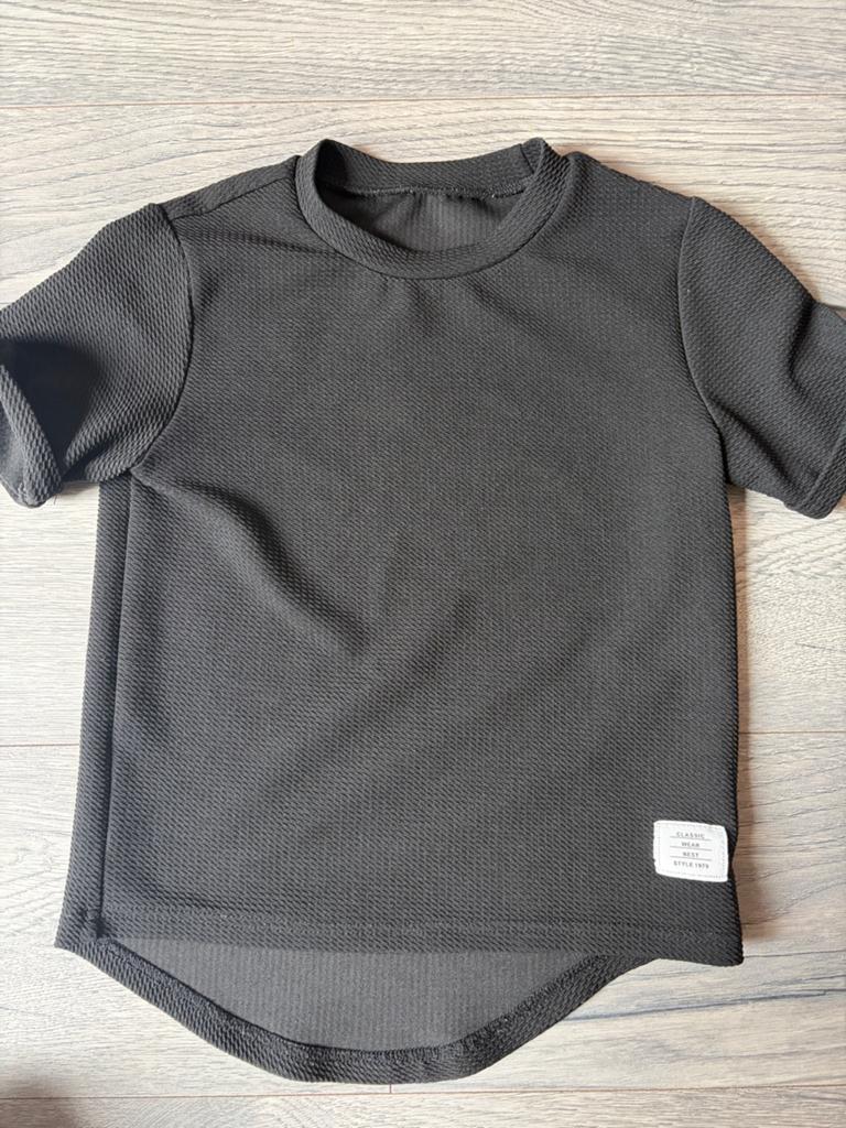 Jongens T-shirt Maat 110/116 - Boutiek, Kinderen en Baby's, Kinderkleding | Maat 110, Ophalen of Verzenden, Gebruikt, Jongen, Shirt of Longsleeve