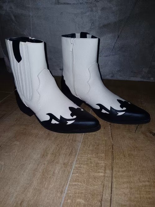 Nieuwstaat cowboy/western laarsjes crème met zwart mt 41, Zwart, Lage of Enkellaarzen, Ophalen of Verzenden, Zo goed als nieuw