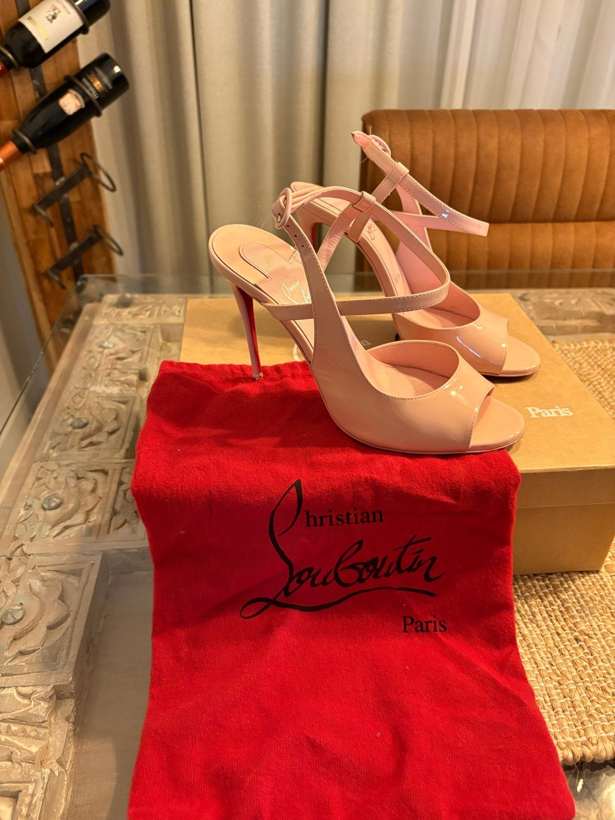 Christian Louboutin So Jenlove 100 Pumps - Roze Lakleer, Kleding | Dames, Schoenen, Ophalen of Verzenden, Zo goed als nieuw, Roze
