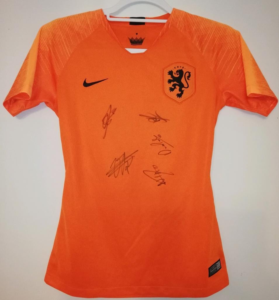 Nederlands elftal shirt 2018 leeuwinnen gesigneerd, Sport en Fitness, Voetbal, Maat XS of kleiner, Verzenden, Zo goed als nieuw