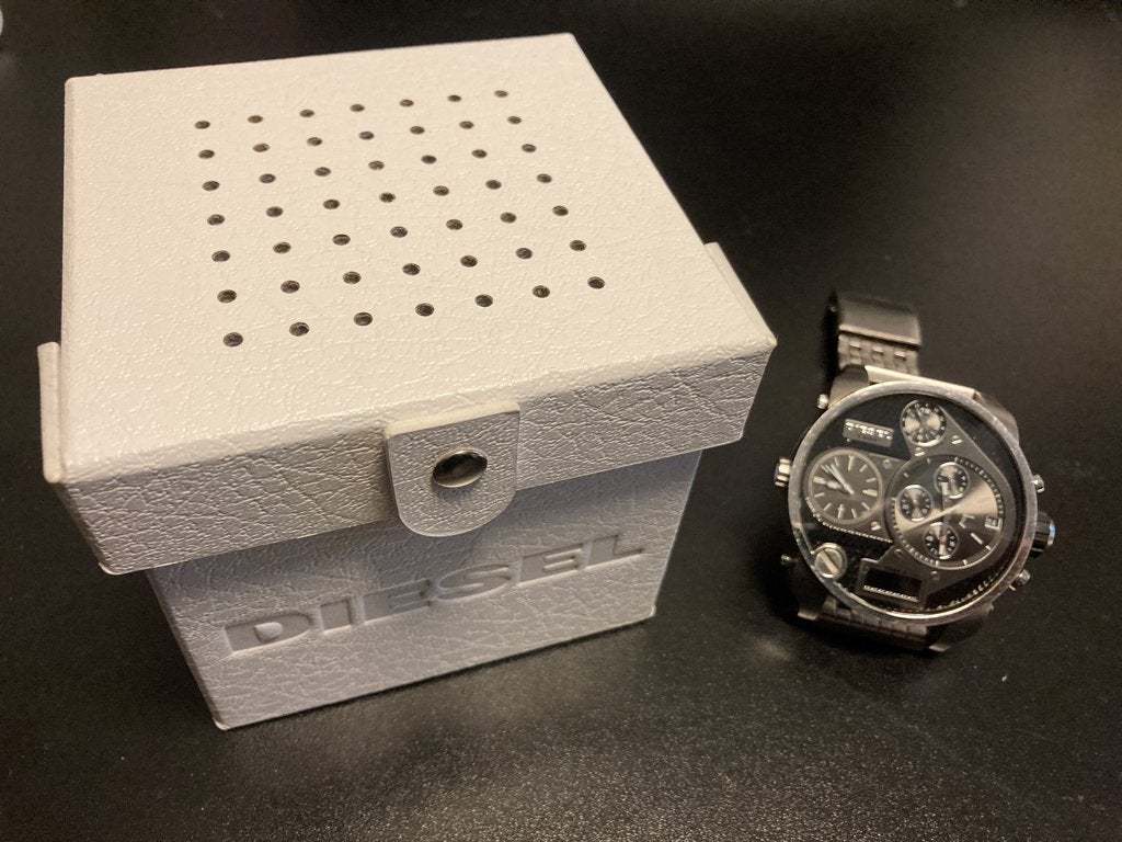 grootste Diesel horloge, Ophalen of Verzenden, Zo goed als nieuw, Leer, Overige merken