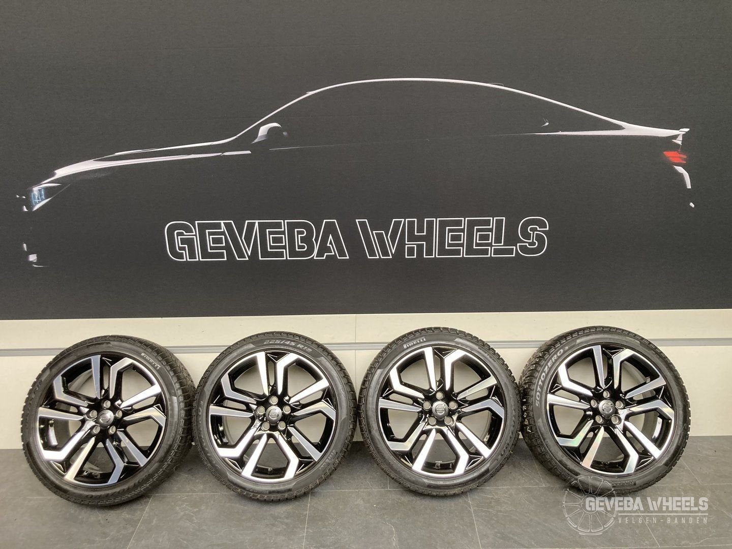 18” originele Volvo V40 Cross Country velgen + winterbanden, 19 inch, Gebruikt, -, -