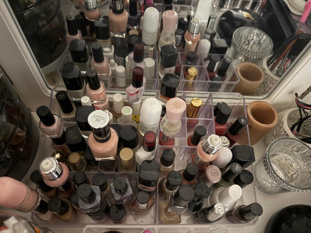Mooi nagellak, Ophalen of Verzenden, Zo goed als nieuw