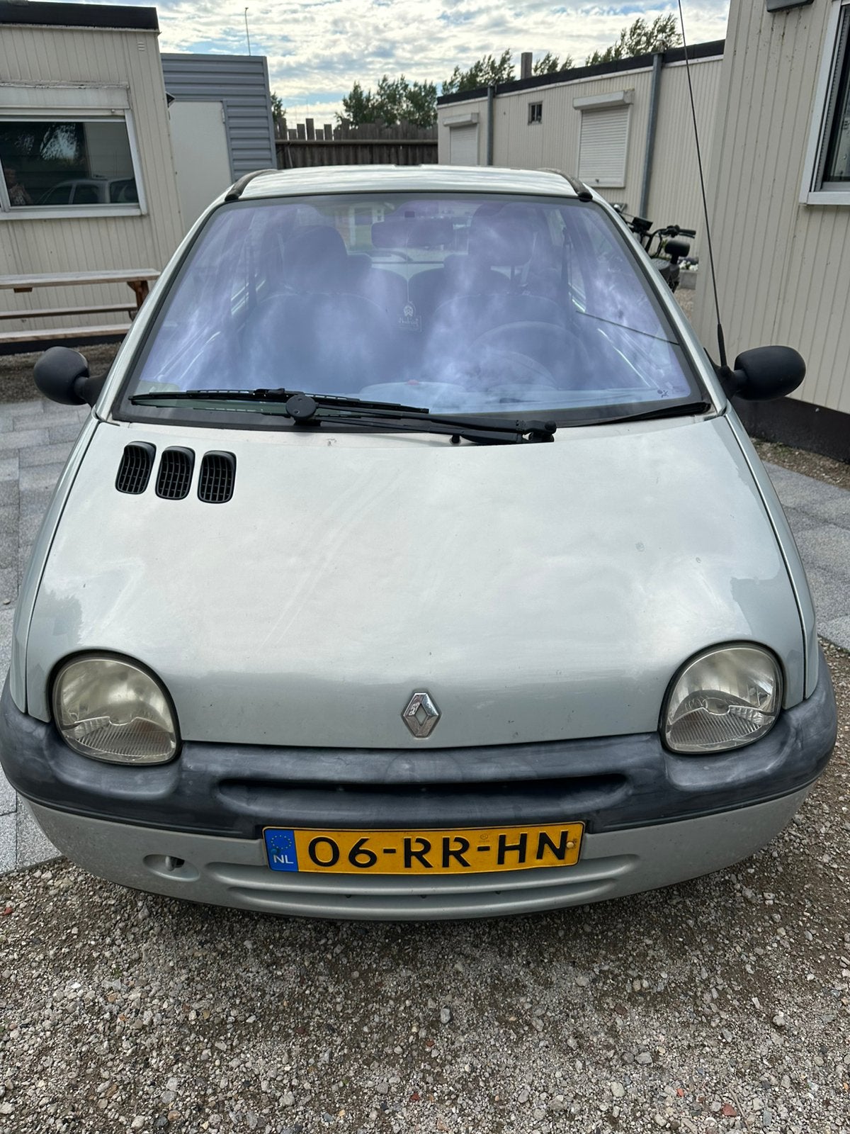 Renault Twingo 1.2 55KW Auth E3 2005 Grijs, Voorwielaandrijving, 4 cilinders, 4 stoelen, Origineel Nederlands
