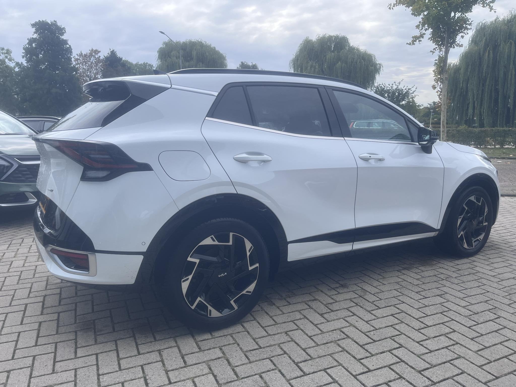 Kia Sportage 1.6 T-GDi Plug-in Hybrid AWD GT-PlusLine, Auto's, Automaat, 1350 kg, 14 kWh, Gebruikt