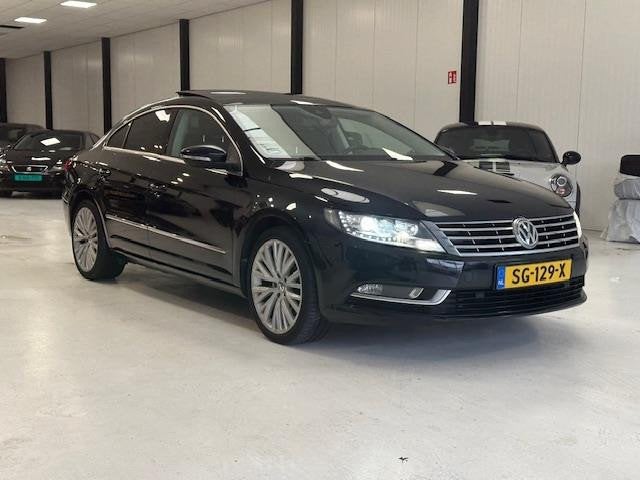 Volkswagen CC 1.4 TSI VOL OPTIE! DEALER ONDERHOUD, Auto's, Volkswagen, Euro 5, Zwart, 4 cilinders, 4 stoelen