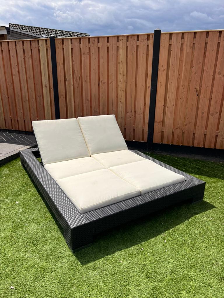 Luxe Wicker Ligbed met Verstelbare Rugleuningen 2 persoons, Ophalen, Zo goed als nieuw, Wicker, Verstelbaar