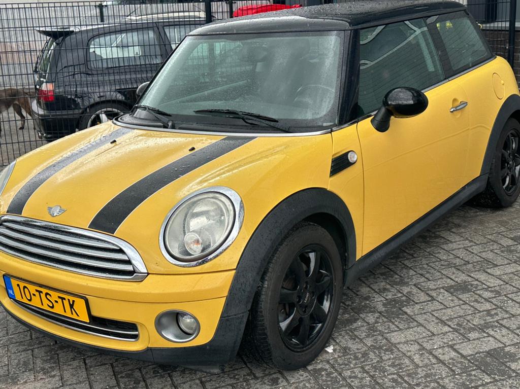 Mini cooper 2006 127.000 km!!!, Bedrijf, Te koop