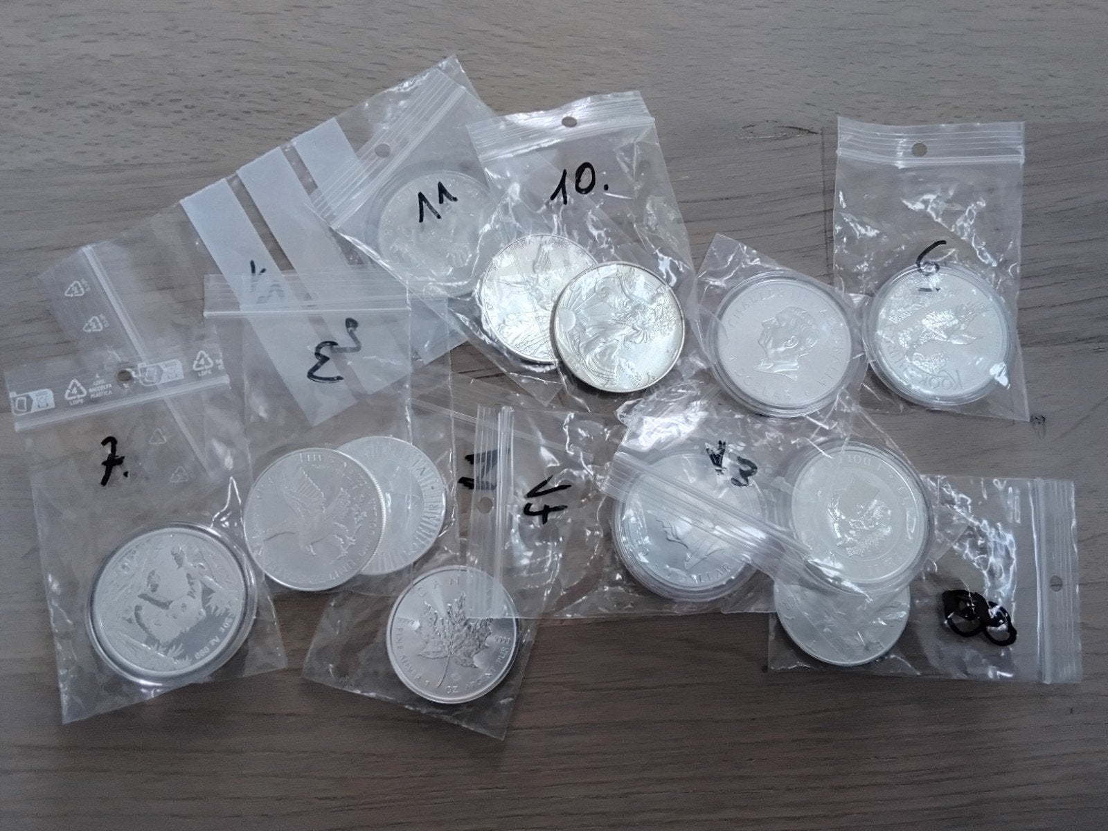 Zilveren munten 1ounce .999 uit te kiezen 79,99 per muntje., Ophalen of Verzenden, Zilver