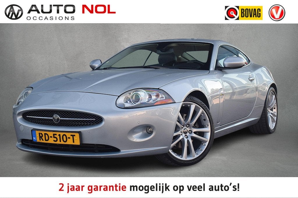 Jaguar XK 4.2 V8 Coupé | Sportuitlaat | 20" | Keyless | Sto, Parkeersensor, Achterwielaandrijving, Gebruikt, 8 cilinders