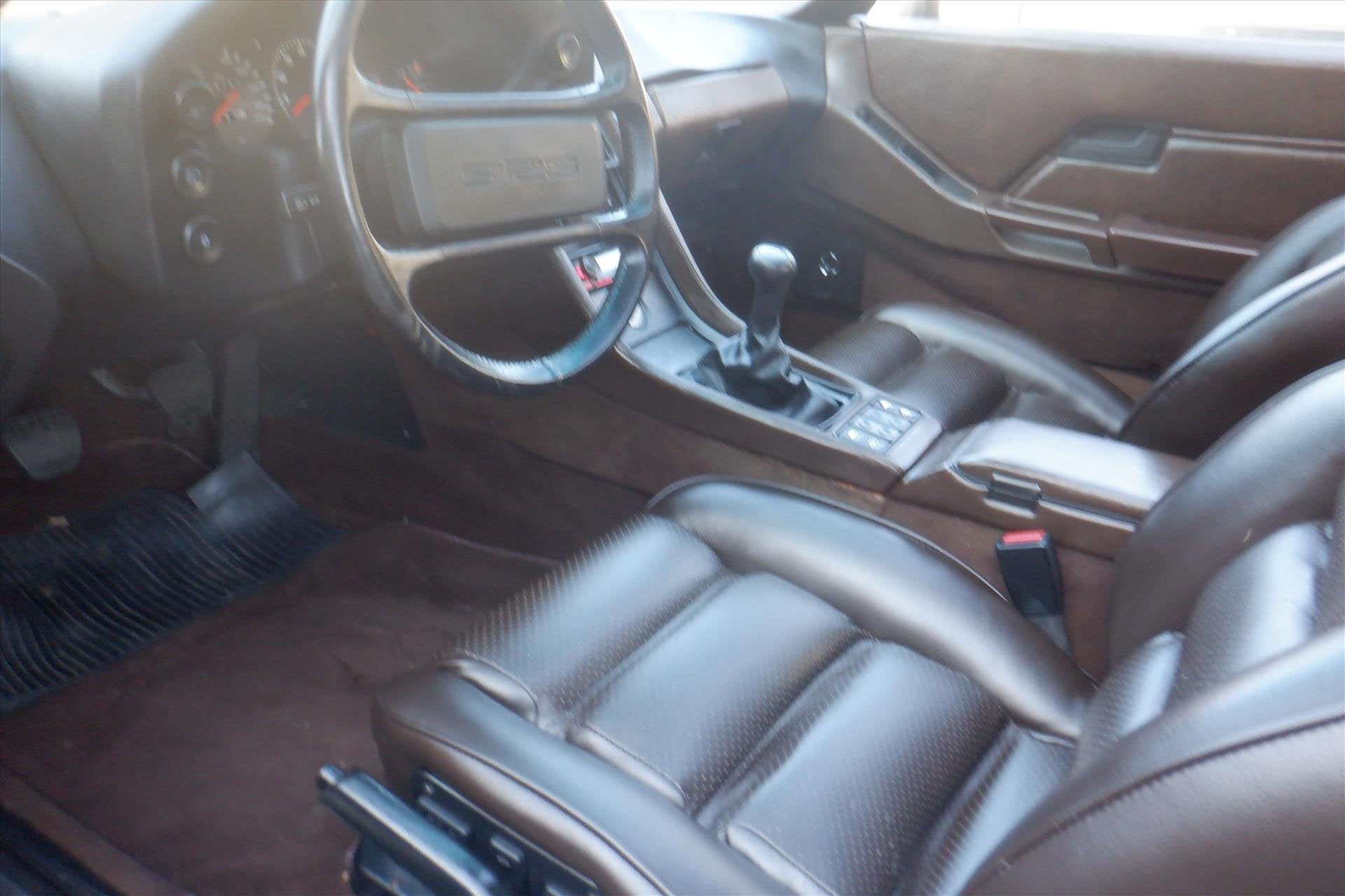 Porsche 928 4.5 handgeschakeld - schuifdak, foto 10